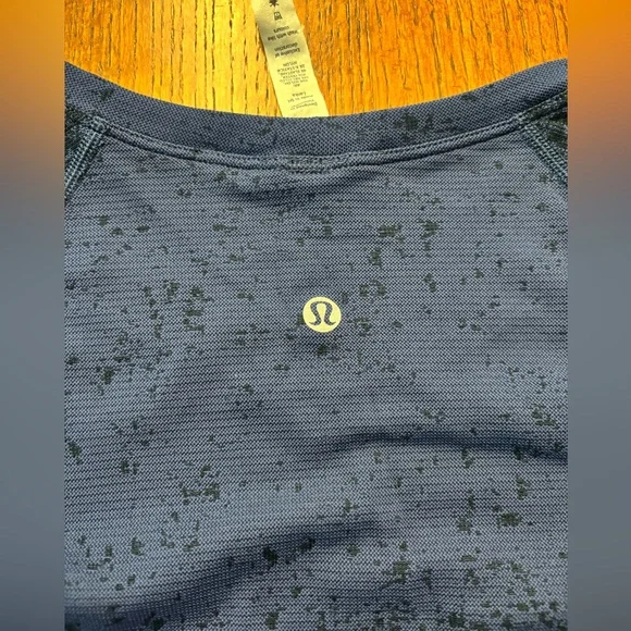 LULULEMON Dark Blue Swiftly Tech Long Sleeve 2.0 Crew Top 12 large - Picture 8 of 8